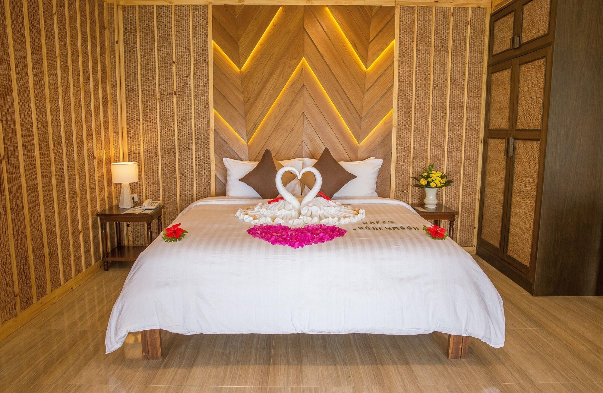 Adarin Beach Resort Mae Nam Eksteriør billede